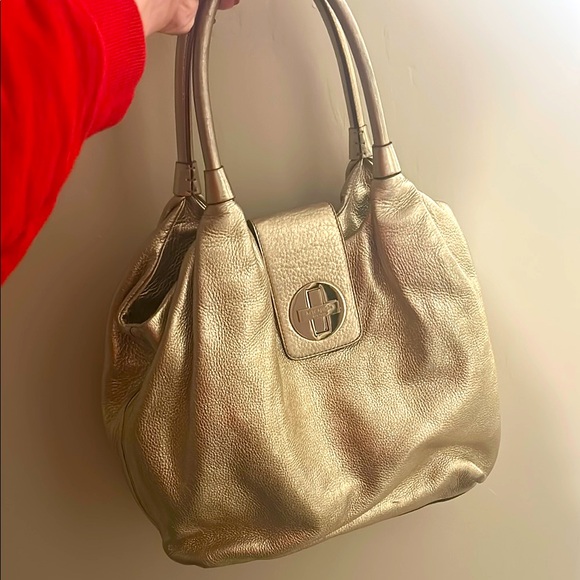kate spade Handbags - Kade Spade New York Beautiful Gold Soft Leather Hobo Bag